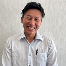 西村